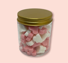 Load image into Gallery viewer, Love on a Cloud Wax Melts
